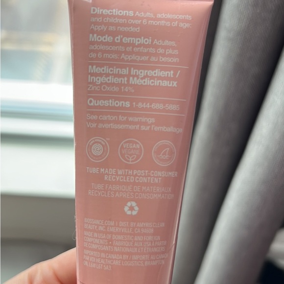 BIOSSANCE Squalane + Zinc Sheer Mineral SPF 30 - Picture 2 of 2